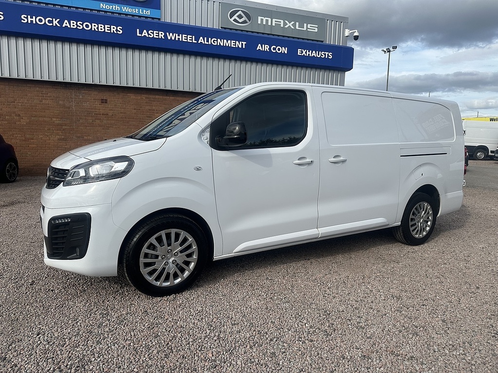 Vauxhall Vivaro Turbo D 2900 Pro White #2