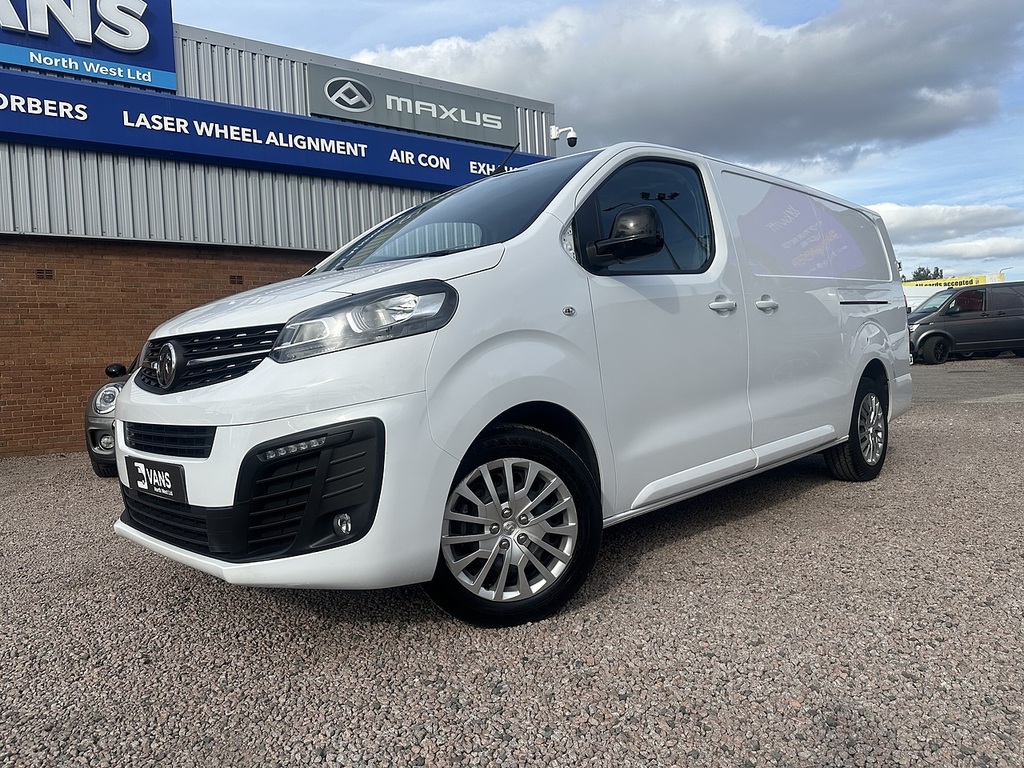 Vauxhall Vivaro Turbo D 2900 Pro White