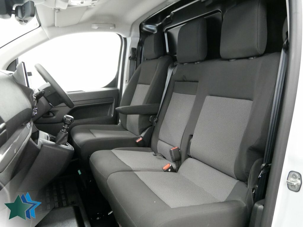 Vauxhall Vivaro 1.5L Turbo D Pro Xl Panel Van 6Dr Lw White #4