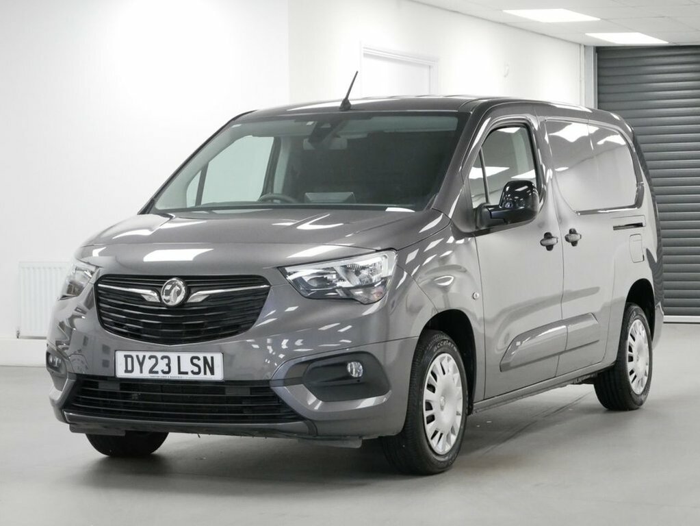 Vauxhall Combo 1.5L Turbo D 2300 Pro Panel Van 6Dr Grey