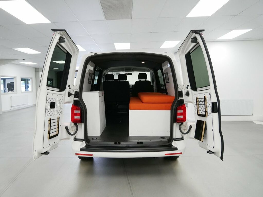 Volkswagen Transporter 2.0 Bitdi T32 Bluemotion Tech Highline Kombi Fwd L Grey #11