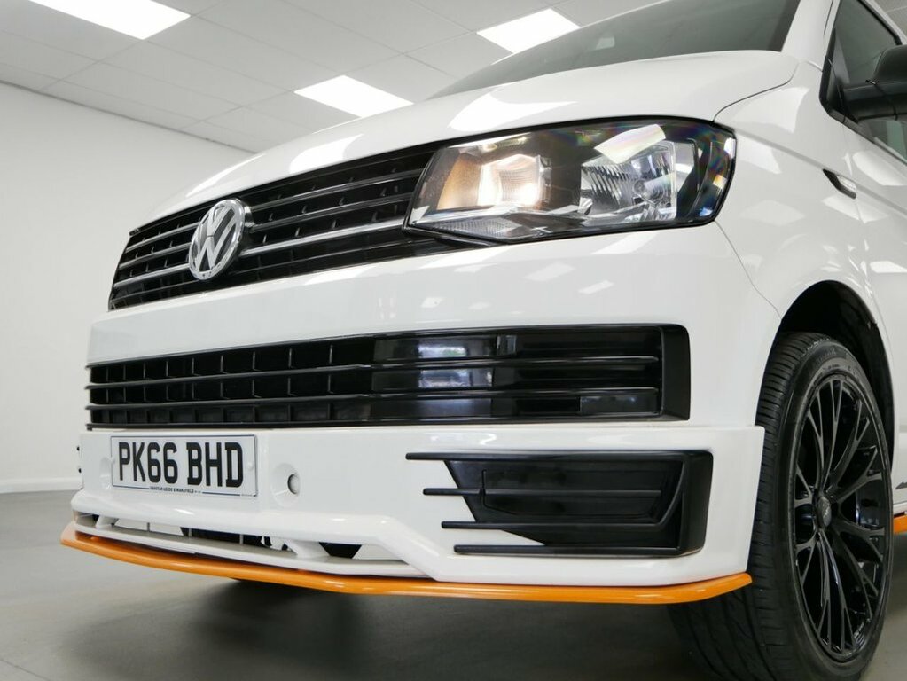Volkswagen Transporter 2.0 Bitdi T32 Bluemotion Tech Highline Kombi Fwd L Grey #32