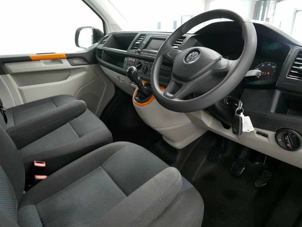 Volkswagen Transporter 2.0 Bitdi T32 Bluemotion Tech Highline Kombi Fwd L Grey #12