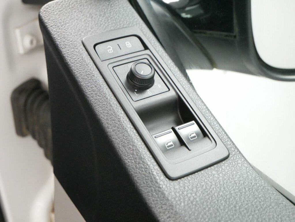 Volkswagen Transporter 2.0 Bitdi T32 Bluemotion Tech Highline Kombi Fwd L Grey #34
