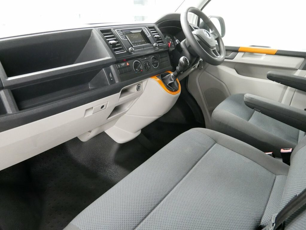 Volkswagen Transporter 2.0 Bitdi T32 Bluemotion Tech Highline Kombi Fwd L Grey #17