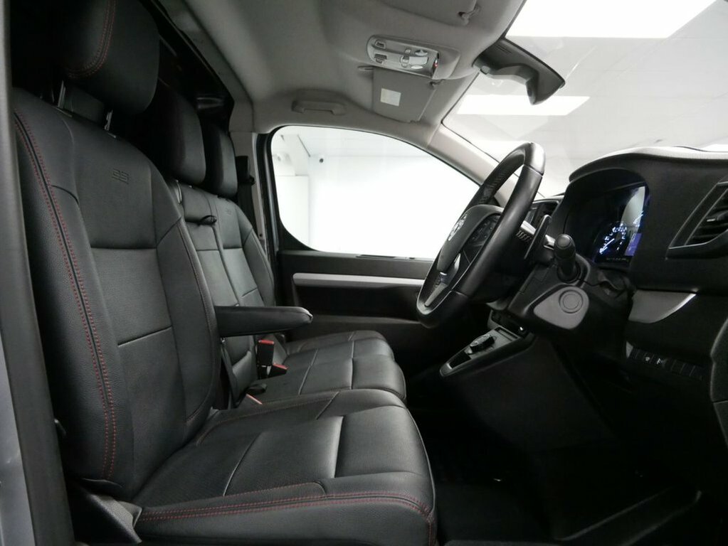 Vauxhall Vivaro 100Kw Combi L 50Kwh Estate White #15