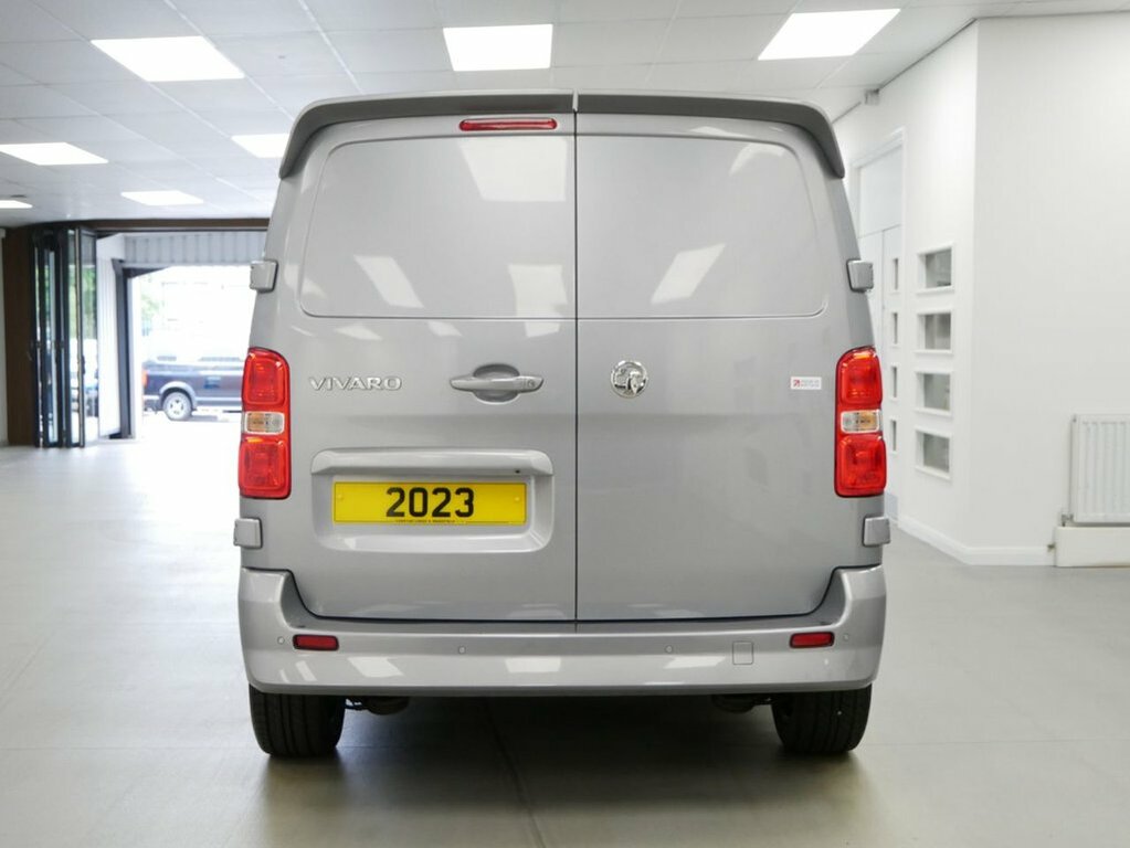 Vauxhall Vivaro 100Kw Combi L 50Kwh Estate White #10