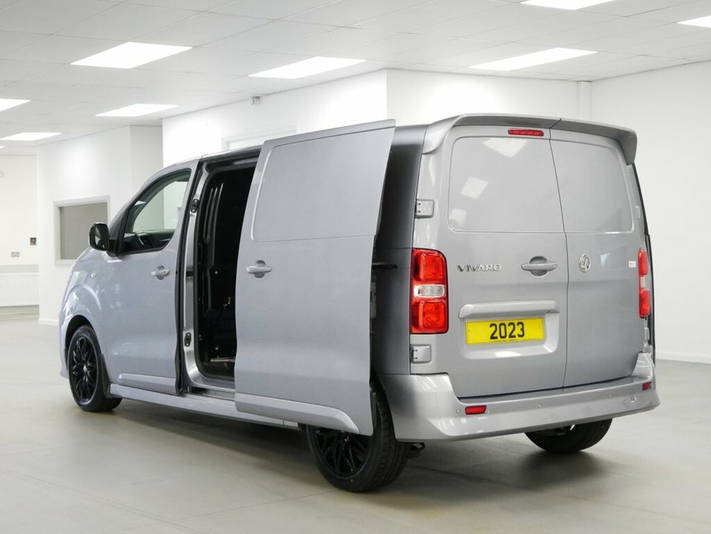 Vauxhall Vivaro 100Kw Combi L 50Kwh Estate White #24
