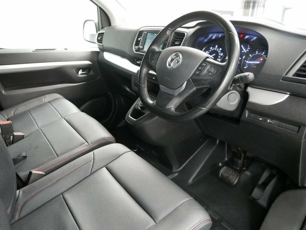 Vauxhall Vivaro 100Kw Combi L 50Kwh Estate White #13