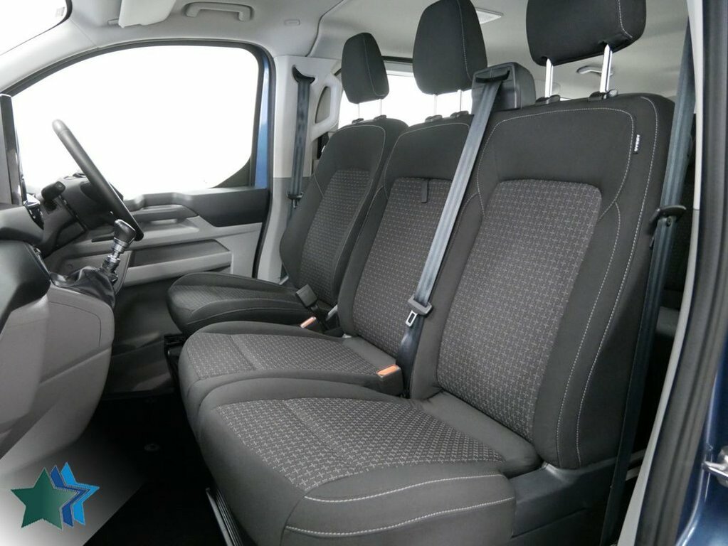 Ford Tourneo Custom 2L 2.0 320 Ecoblue Zetec Minibus Double Cab Di Blue #4