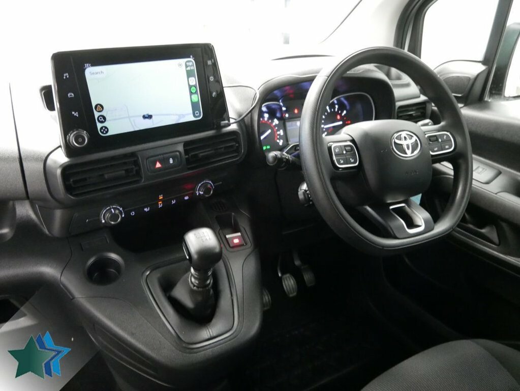 Toyota Proace City 1.5L Bluehdi Icon Short Panel Van Manua White #4