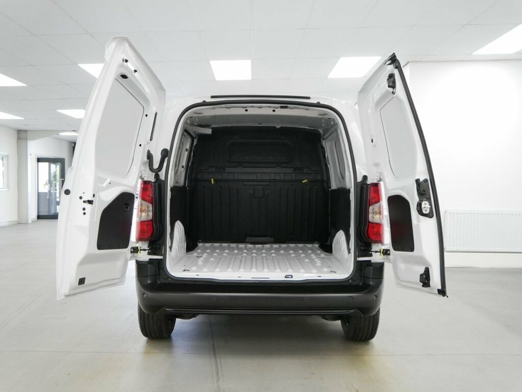 Fiat Doblo 1.5L Multijet3 1000Kg Primo Panel Van M White #4