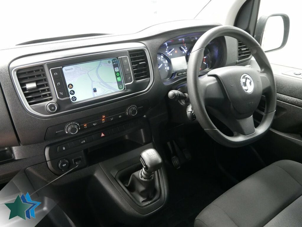Vauxhall Vivaro 2L 2.0 Turbo D 3100 Pro Panel Van 6Dr Manua Black #2