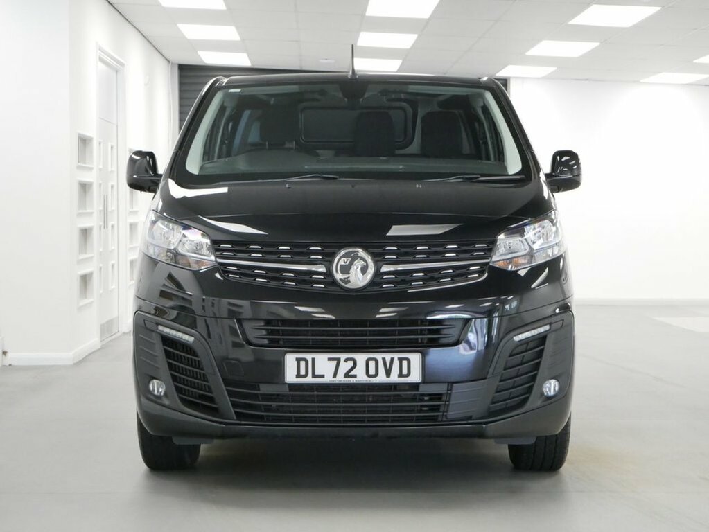 Vauxhall Vivaro 2L 2.0 Turbo D 3100 Pro Panel Van 6Dr Manua Black #6