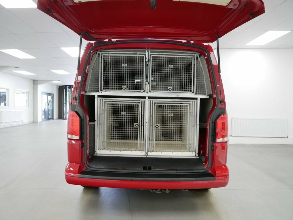 Volkswagen Transporter 2L 2.0 Bitdi T30 Highline Panel Van Dsg Red #4
