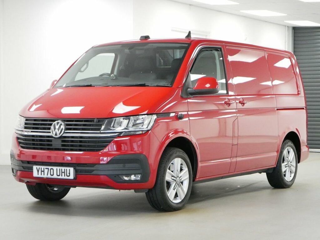 Volkswagen Transporter 2L 2.0 Bitdi T30 Highline Panel Van Dsg Red
