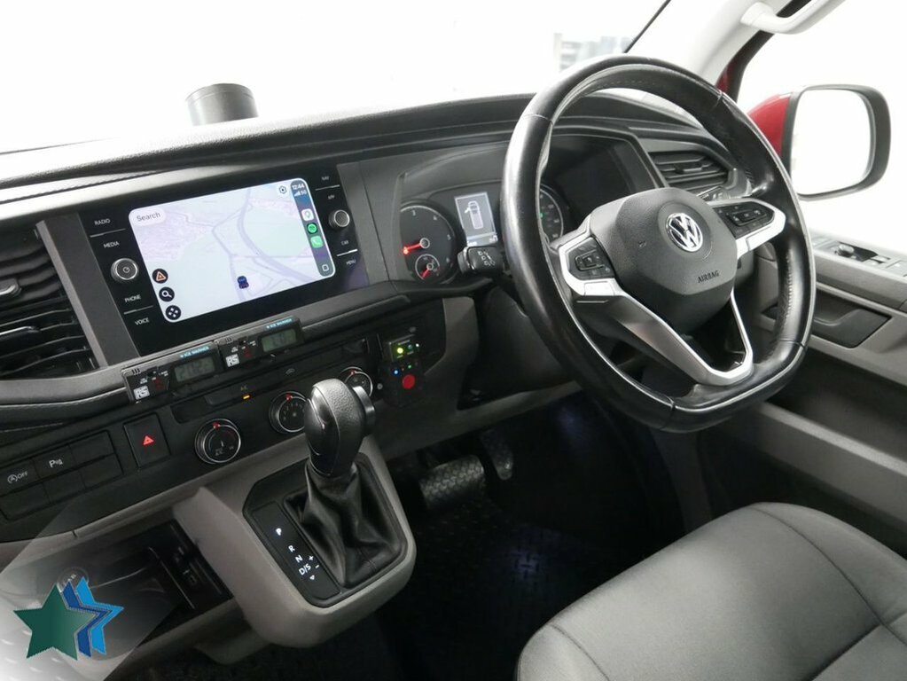 Volkswagen Transporter 2L 2.0 Bitdi T30 Highline Panel Van Dsg Red #5