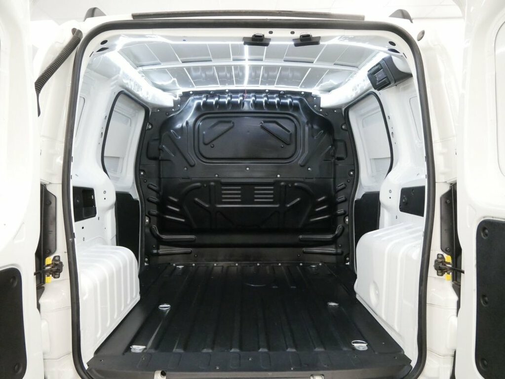 Fiat Fiorino Cargo 1.3 16V Red #23