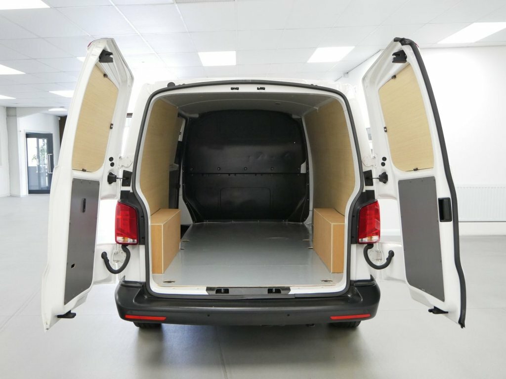 Volkswagen Transporter 2L 2.0 Tdi T30 Startline Panel Van Manu White #4