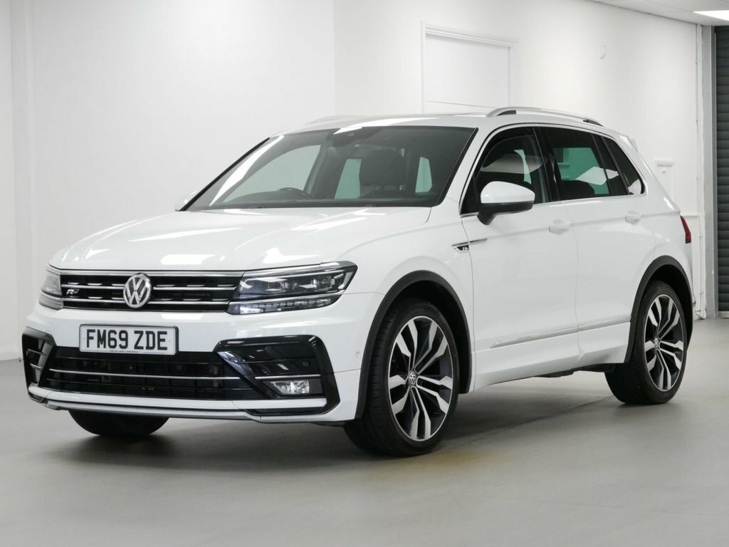 Volkswagen Tiguan 2L 2.0 Tdi R-line Tech Suv Dsg 4Motion White