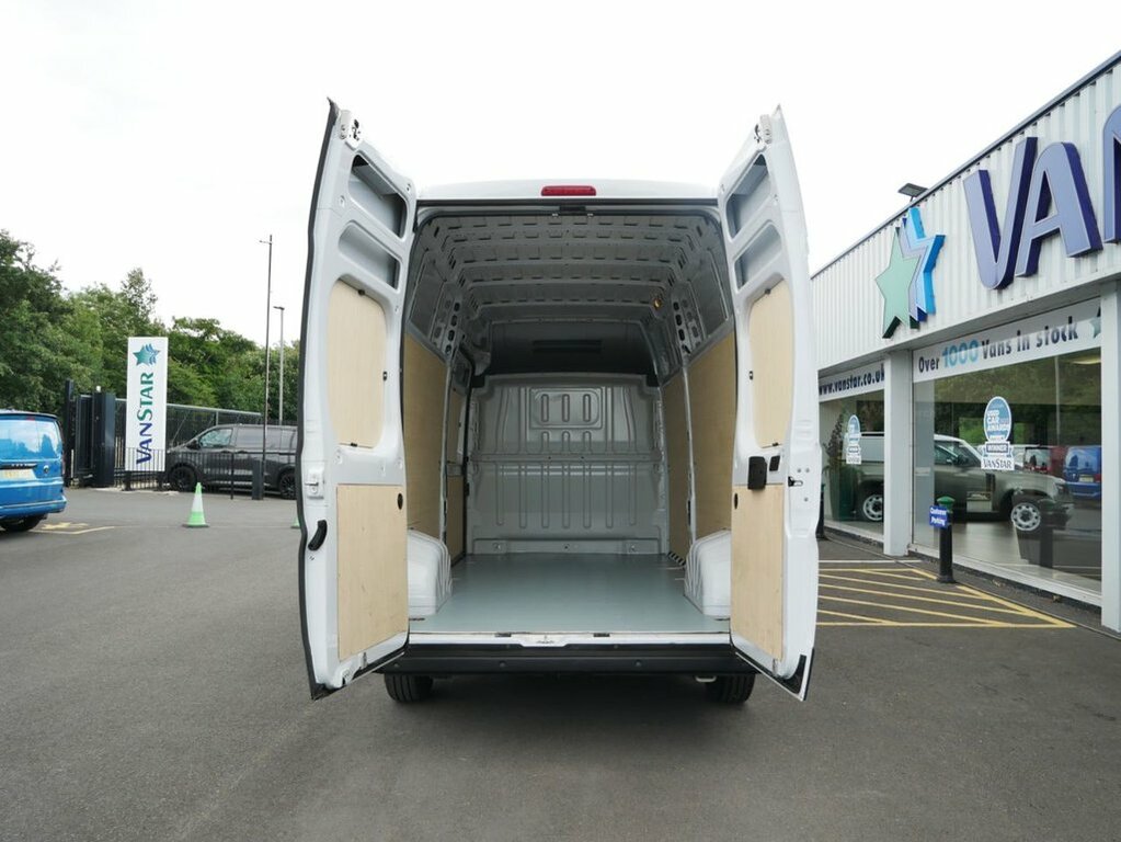 Peugeot Boxer 17 Seat Minibuslite Bluehdi 435 Professional Premi Grey #13