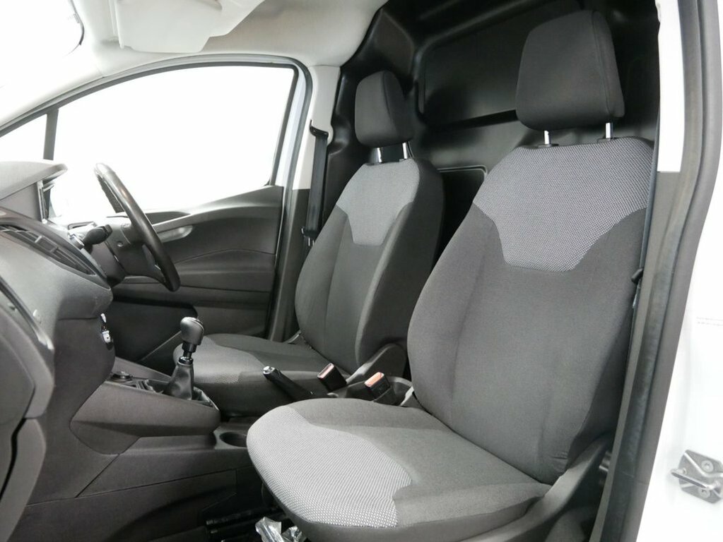 Ford Transit Courier 1L 1.0 Ecoboost Leader Panel Van White #4