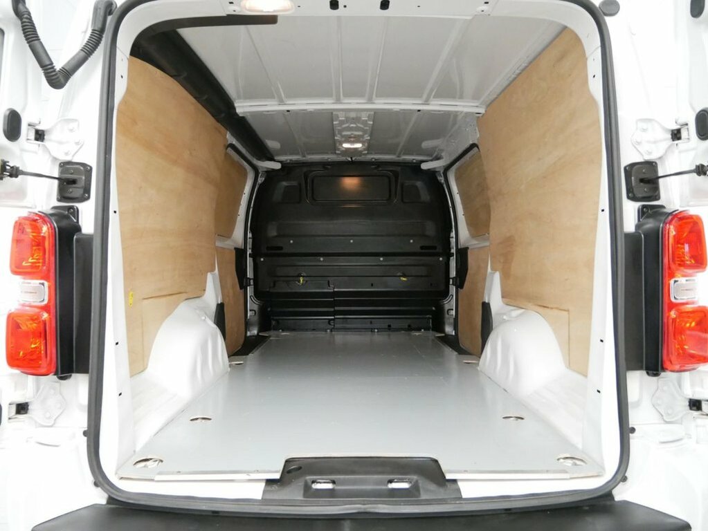 Citroen Dispatch 1.5L Bluehdi Driver Xl Panel Van 6Dr White #6