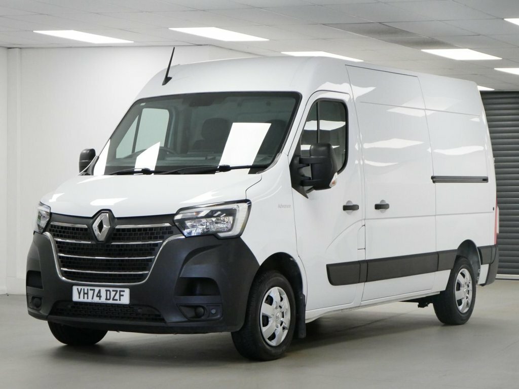 Renault Master 2.3L Dci 35 Advance Panel Van Fw White