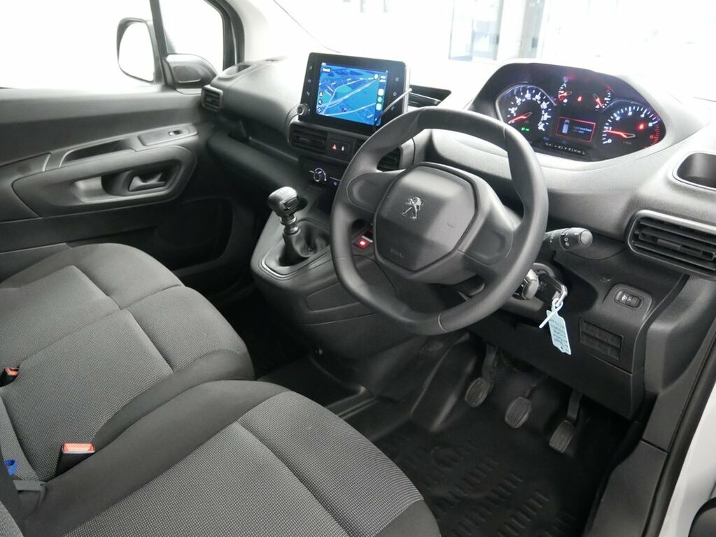 Peugeot Partner Peugeot Partner 1000 1.5 Bluehdi 100 Asphalt Premi Grey #12