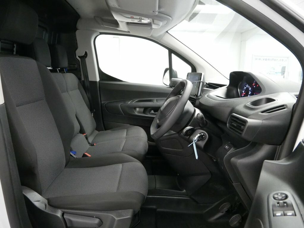Peugeot Partner Peugeot Partner 1000 1.5 Bluehdi 100 Asphalt Premi Grey #14