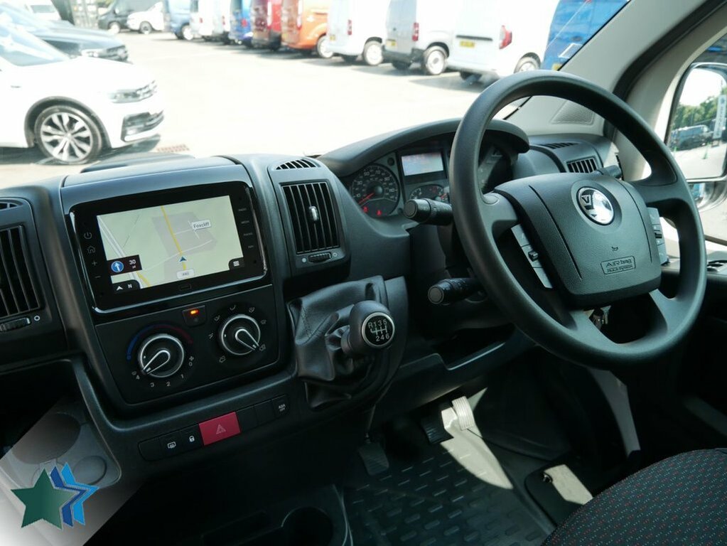 Vauxhall Movano 2.2L Cdti 3500 Biturbo Prime Chassis Cab Diese White #5