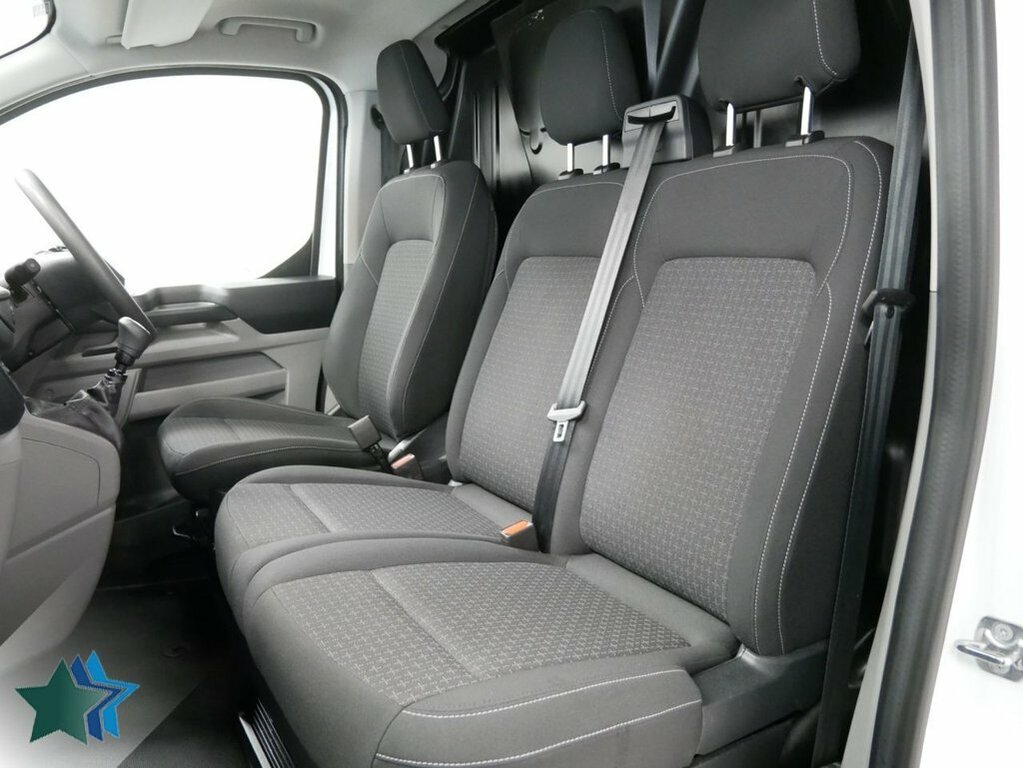 Ford Transit Custom 2L 2.0 320 Ecoblue Leader Panel Van Man White #4