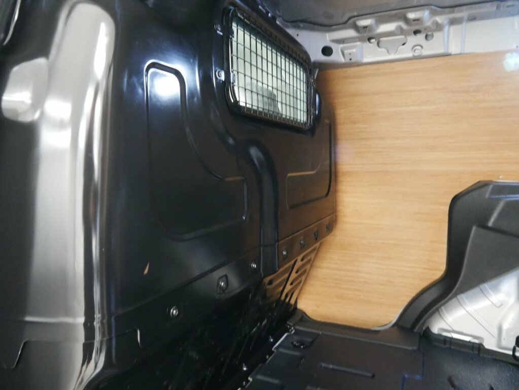 Ford Transit Courier Ford Transit Courier Limited Black #26