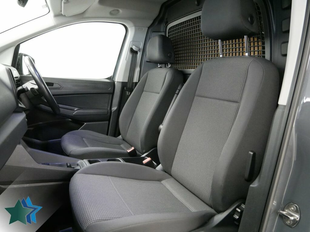 Volkswagen Caddy 1.5L Tsi C20 Commerce Pro Panel Van Dsg Grey #5