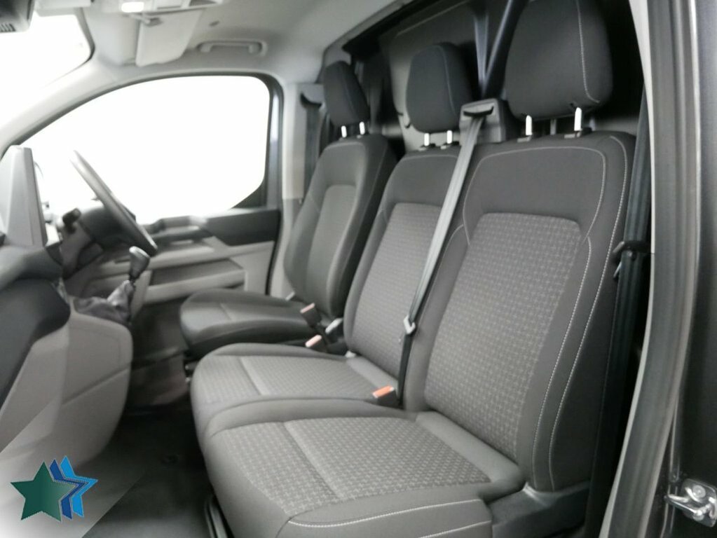 Ford Transit Custom 2L 2.0 300 Ecoblue Trend Panel Van Manu DV24HLX Grey #4
