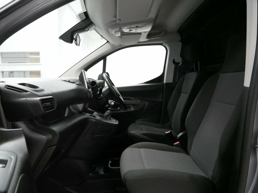 Vauxhall Combo 1.5 Turbo D 2300 Dynamic Panel Van 6Dr Manu Grey #23