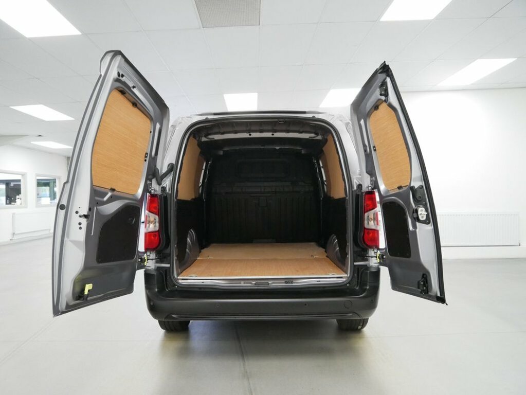 Vauxhall Combo 1.5L Turbo D 2300 Prime Panel Van 6Dr Manua Grey #5