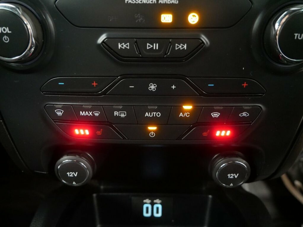 Ford Ranger 2L Wildtrak Grey #21