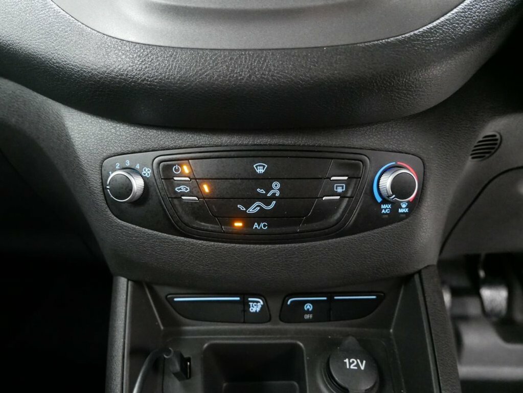Ford Transit Courier 1.5 Tdci Leader Van 6 Speed White #26