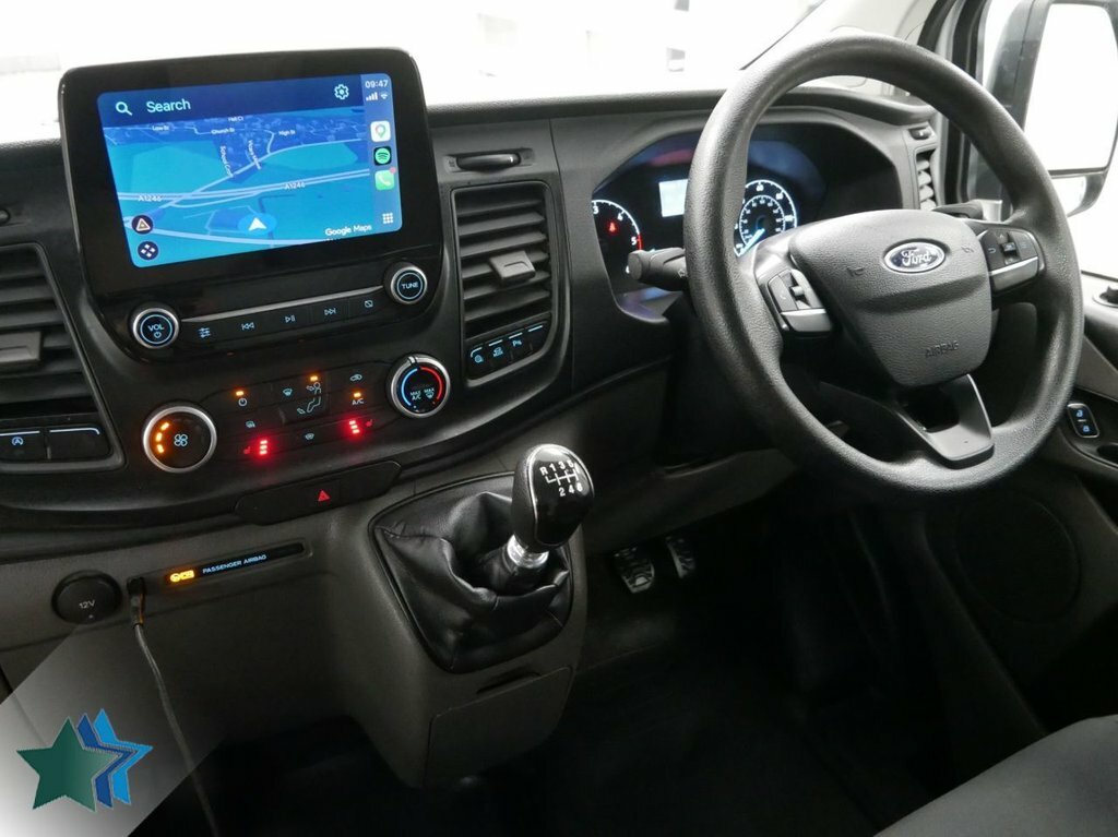 Ford Transit Custom 2L 2.0 320 Ecoblue Leader Panel Van Man YG22PFY White #2