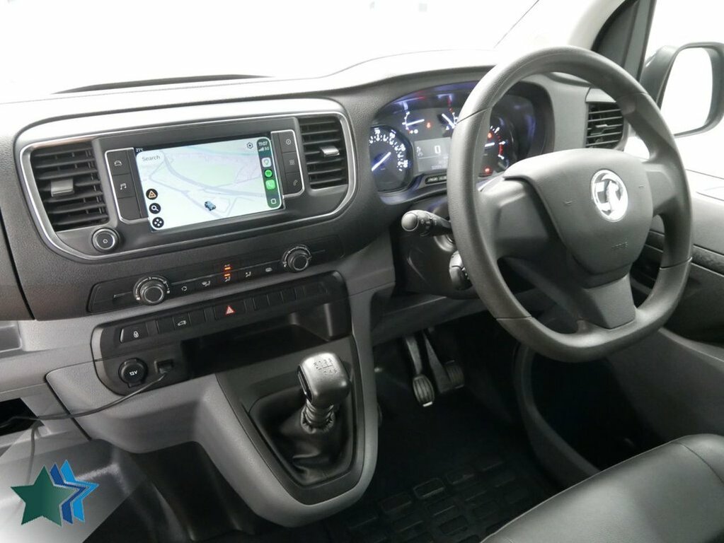 Vauxhall Vivaro 1.5L Turbo D 2700 Sportive Panel Van Ma White #2