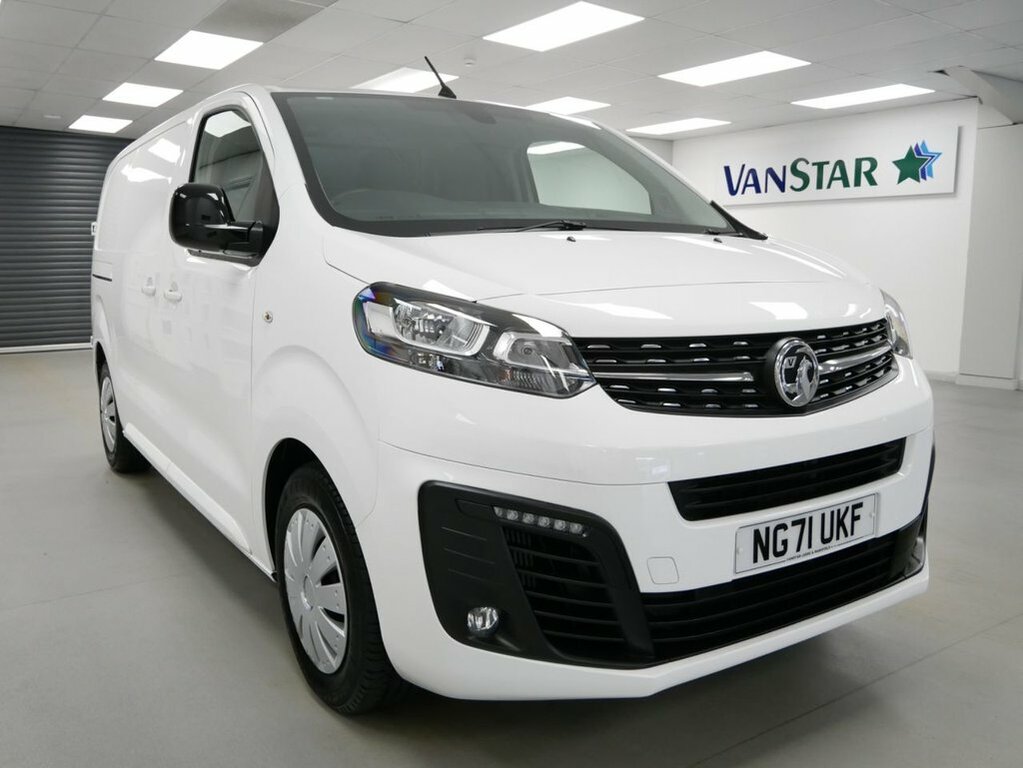Vauxhall Vivaro 2900 1.5D 100Ps Dynamic H1 Van White #7