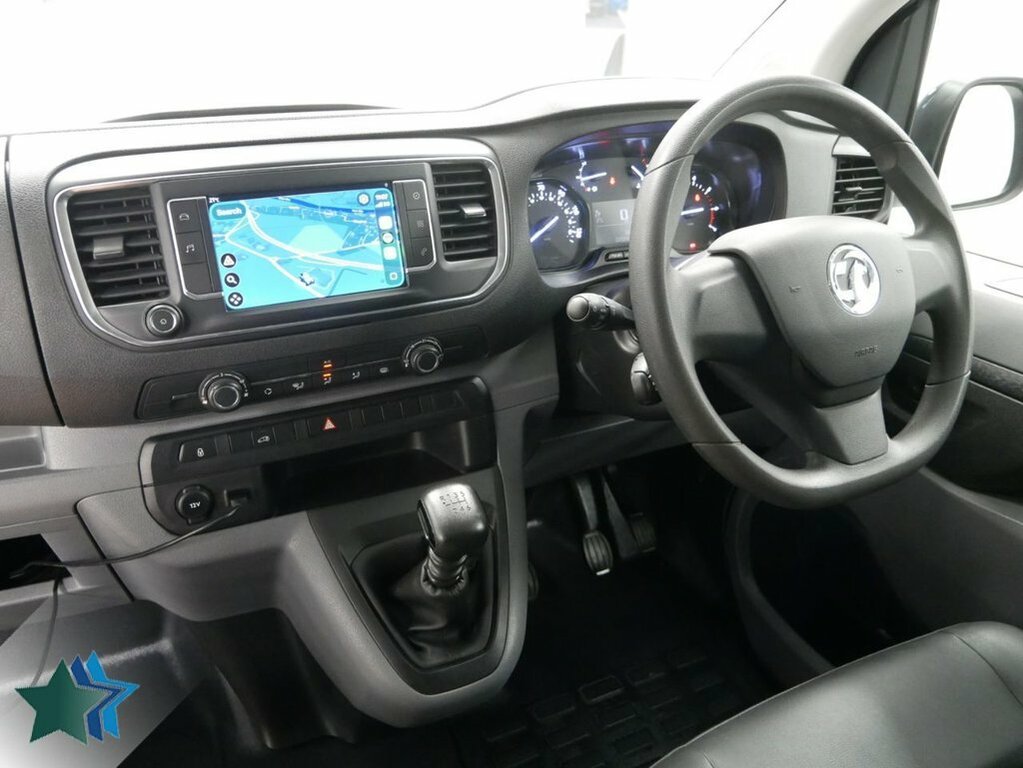 Vauxhall Vivaro 2900 1.5D 100Ps Dynamic H1 Van White #27