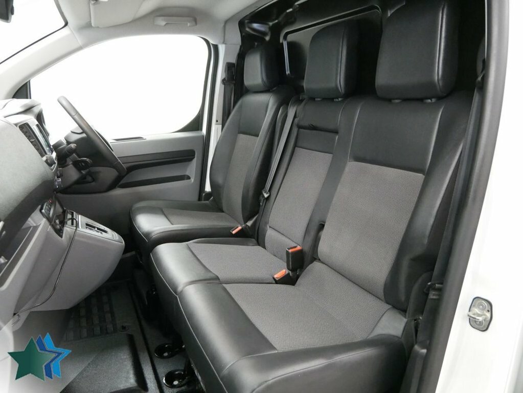 Citroen Dispatch Mpv White #4