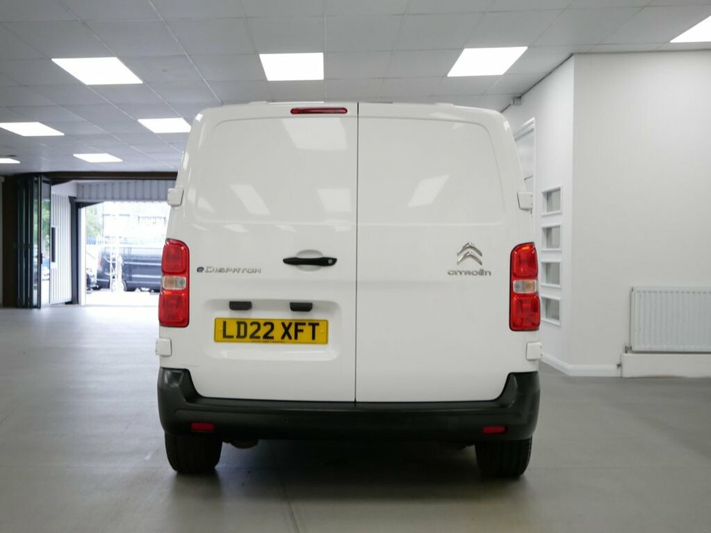Citroen Dispatch 1400 2.0 Bluehdi 145 Enterprise Pro Short Wheelbas White #9