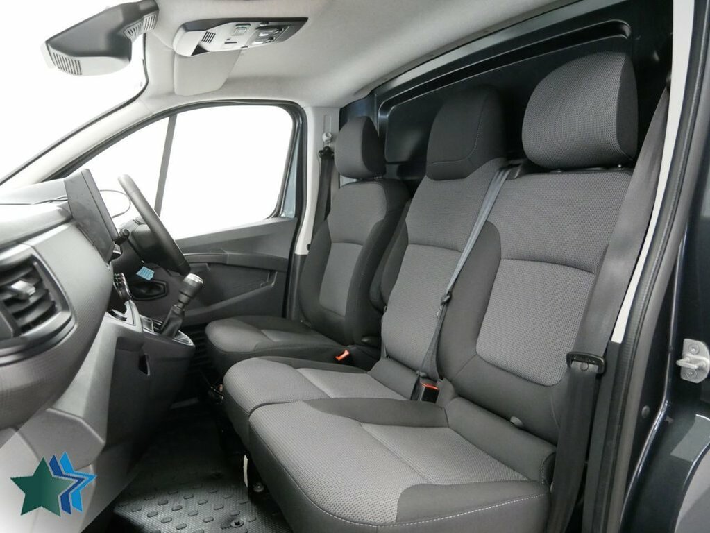 Renault Trafic 2L 2.0 Dci Blue Ll30 Advance Panel Van Grey #4