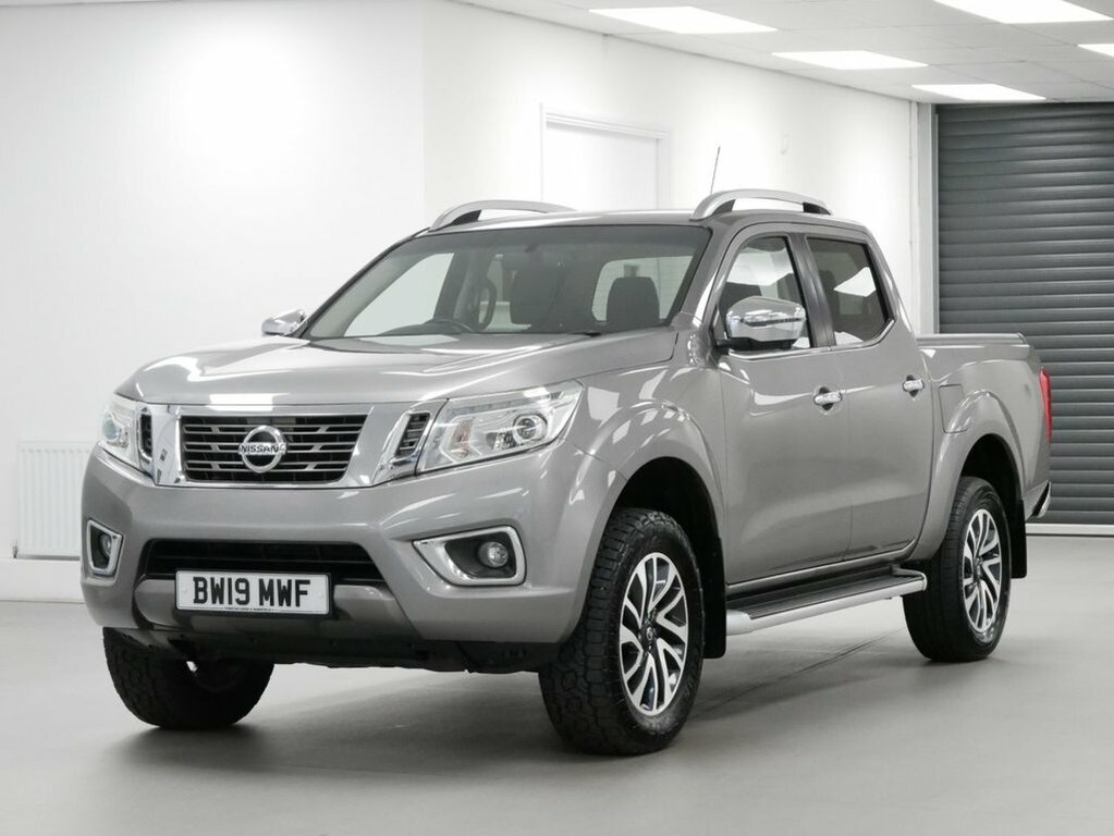 Nissan Navara 2.3L Dci Tekna Pickup Double Cab Grey