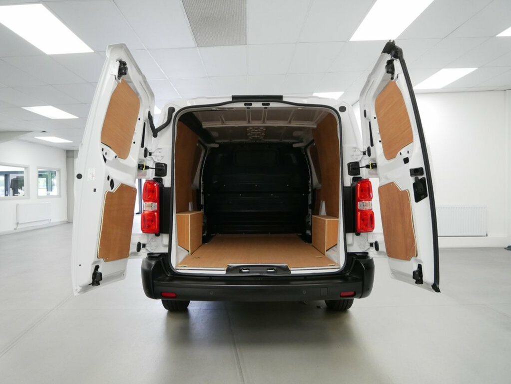 Vauxhall Vivaro 2L 2.0 Turbo D Prime Xl Panel Van 6Dr White #3