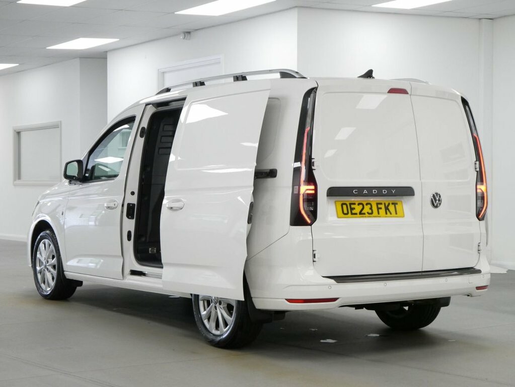 Volkswagen Caddy Maxi 2.0 Tdi 122Ps Commerce Pro Van Dsg Silver #27