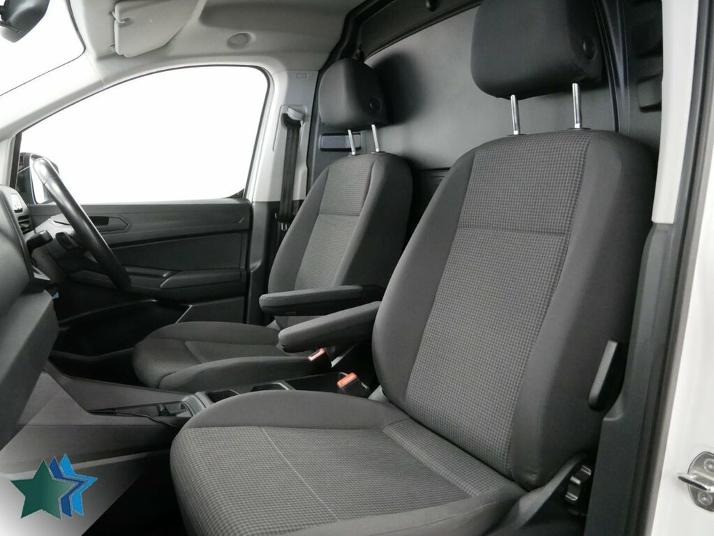 Volkswagen Caddy Maxi 1.5L Tsi C20 Commerce Pro Panel Van 6Dr Dsg White #4